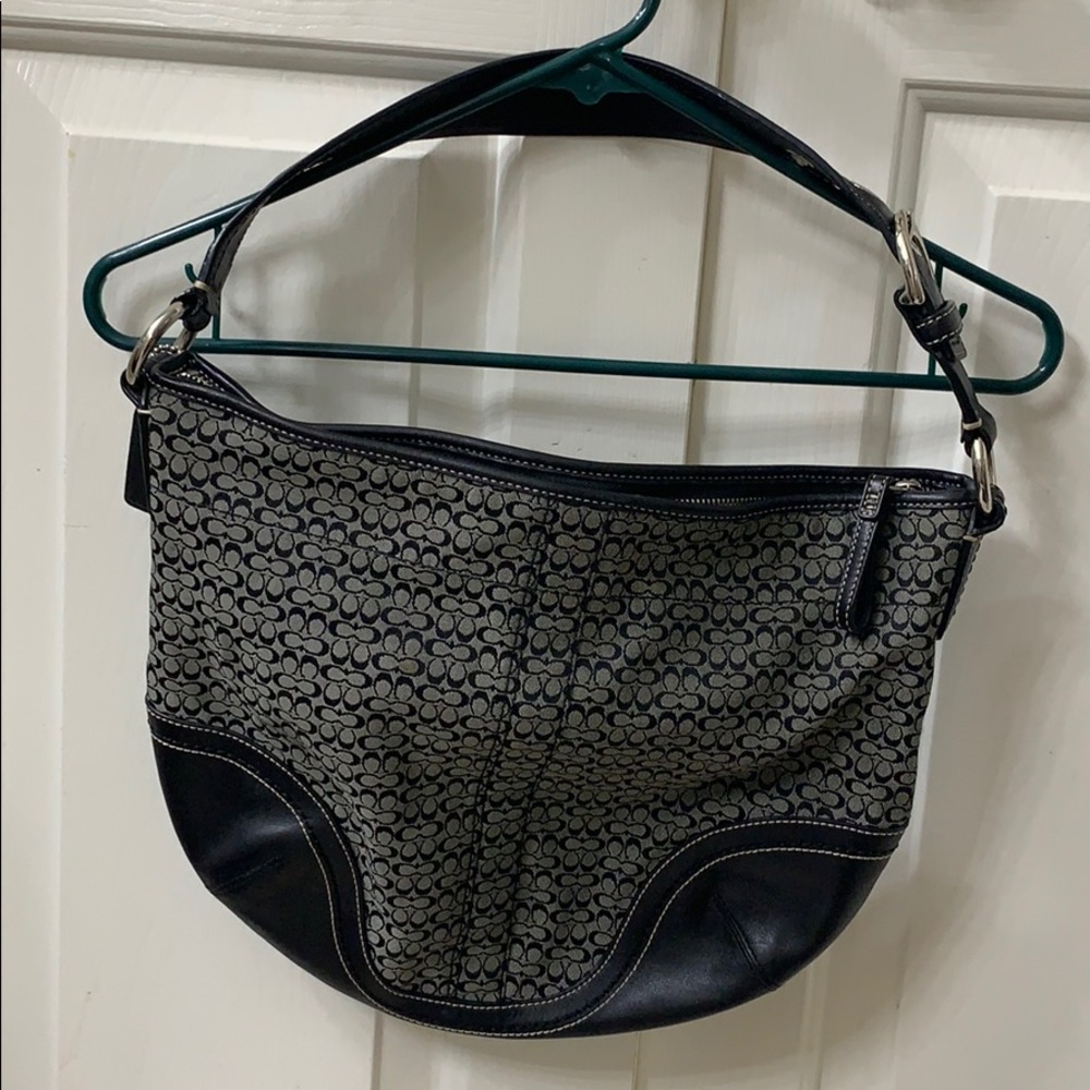 Coach purse. Black and grey purse